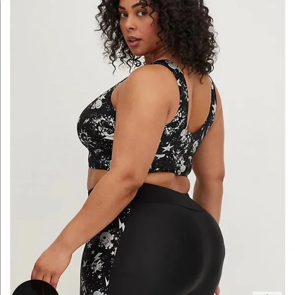 New! SET! Torrid Sz 3 Stars Skulls Swim Bathing Suit Top Leggings Bottoms 3X - Picture 4 of 7